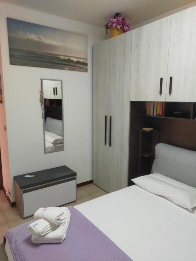 Appartamento Riviera Trilocale Wifi E Parcheggio Privato Ventimiglia Exterior foto