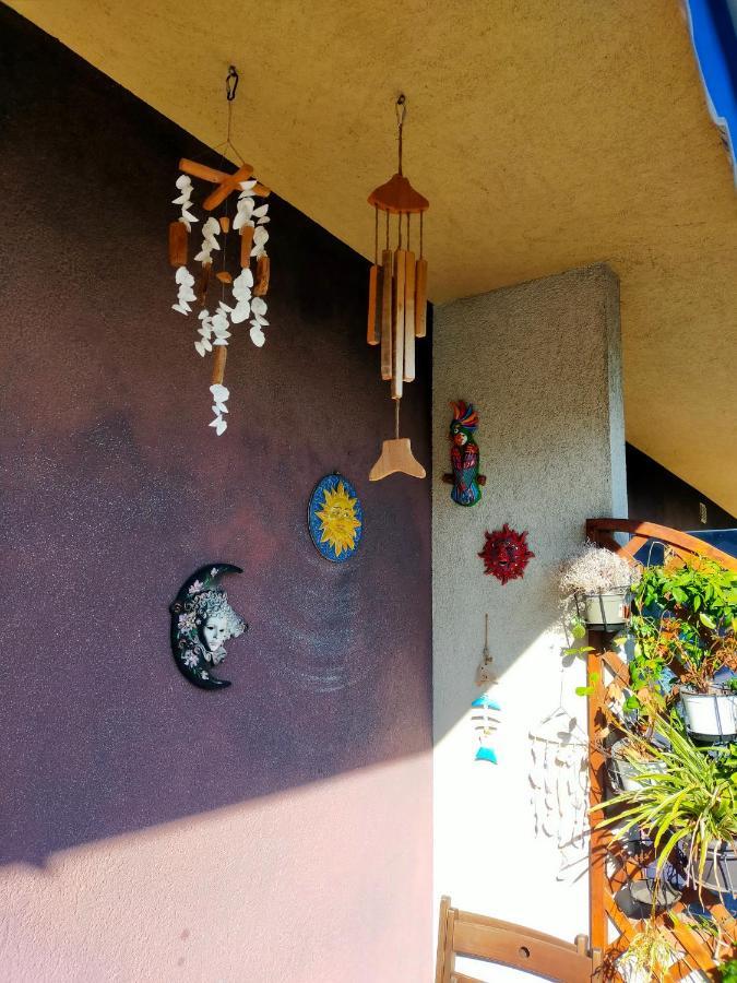 Appartamento Riviera Trilocale Wifi E Parcheggio Privato Ventimiglia Exterior foto